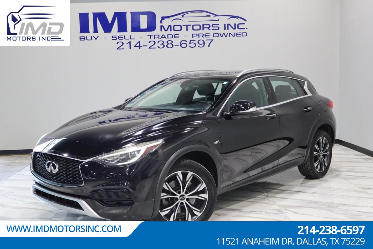 2018 INFINITI QX30 Luxury