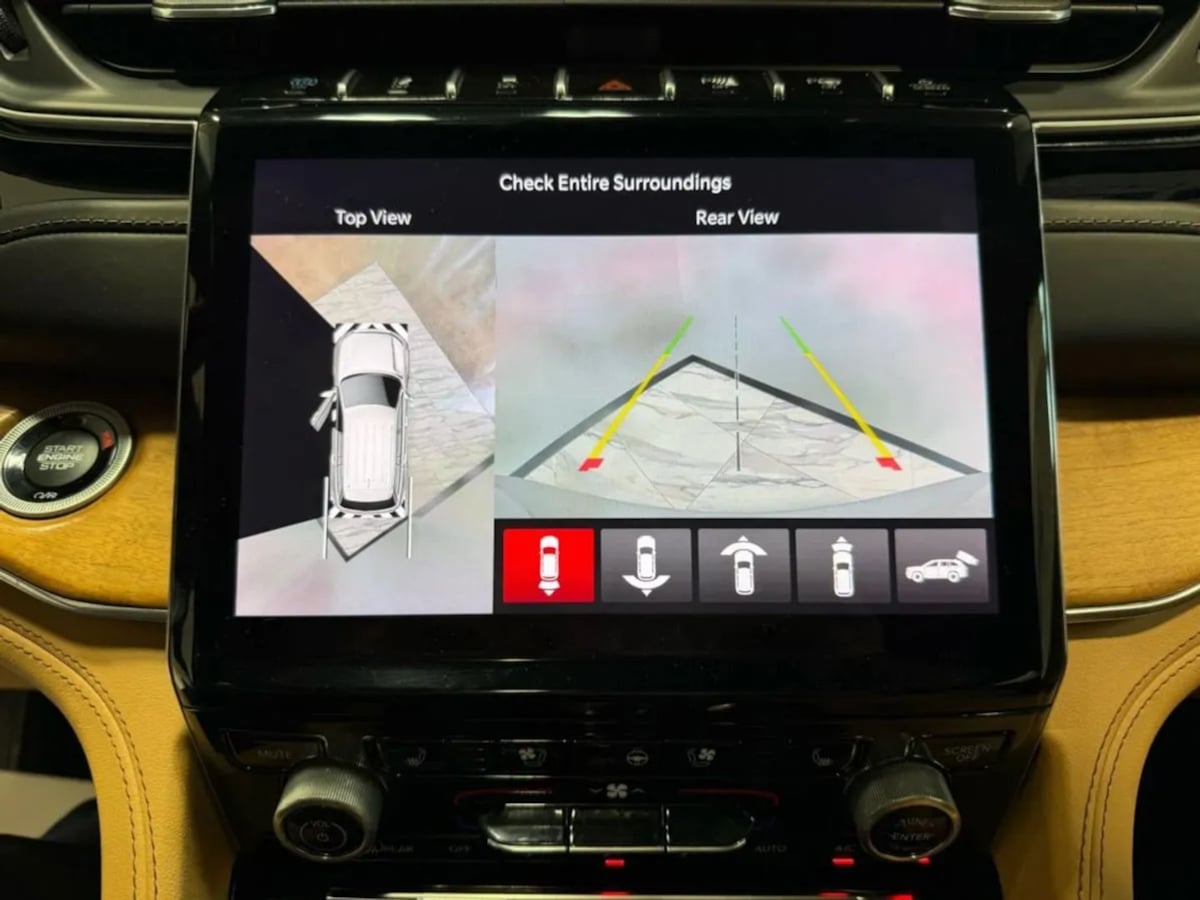 2022 Jeep Grand Cherokee Summit 4xe - Photo 23