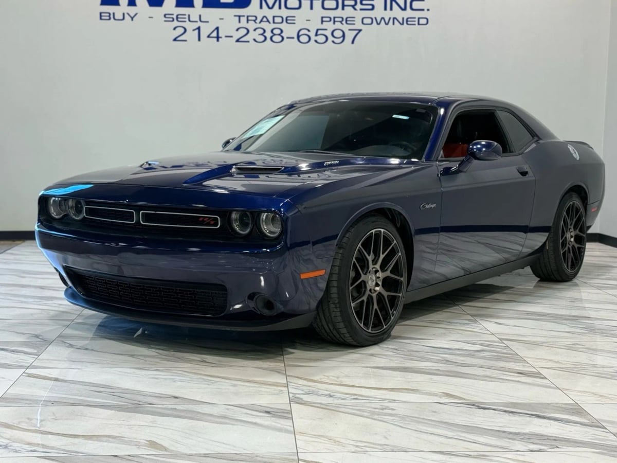 Sold 2016 Dodge Challenger R/T Plus in Dallas