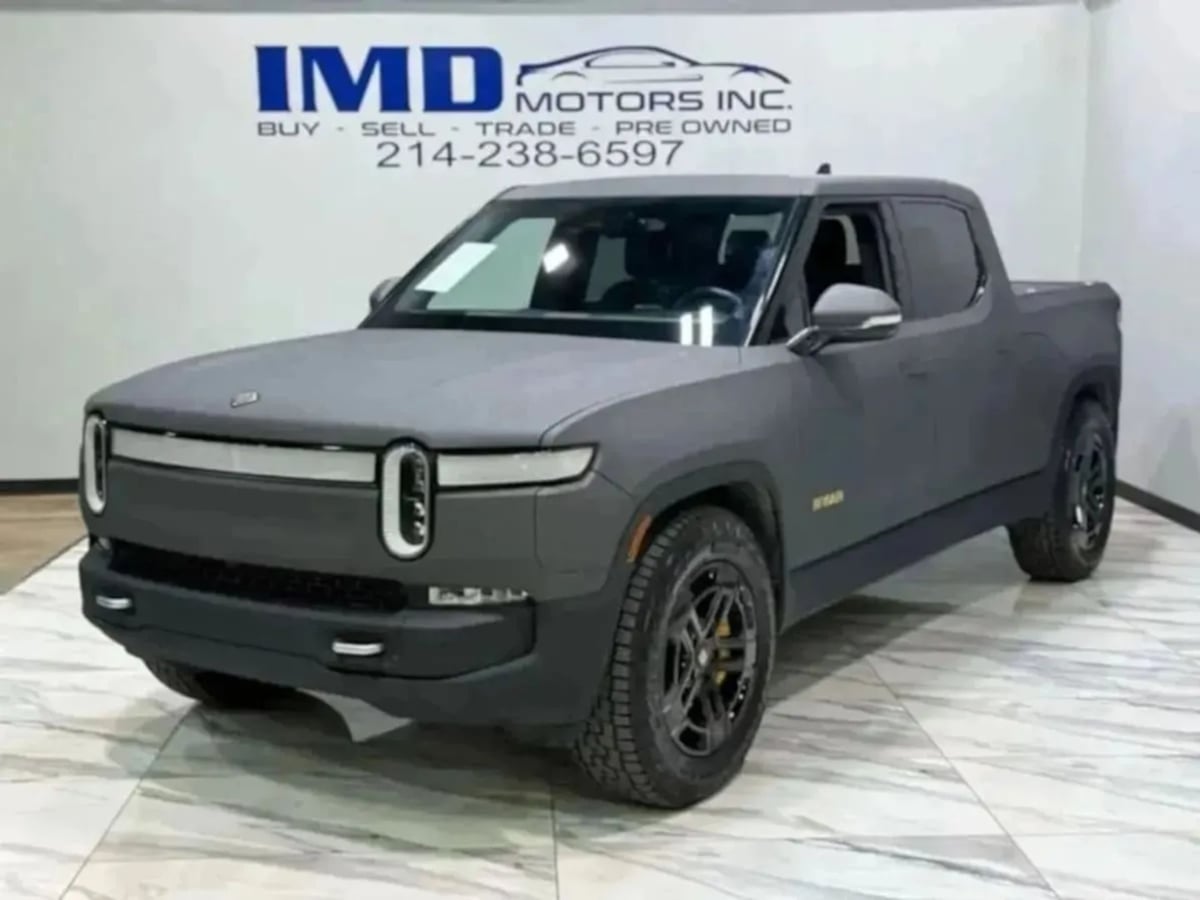 2022 Rivian R1T Launch Edition Crew Cab AWD