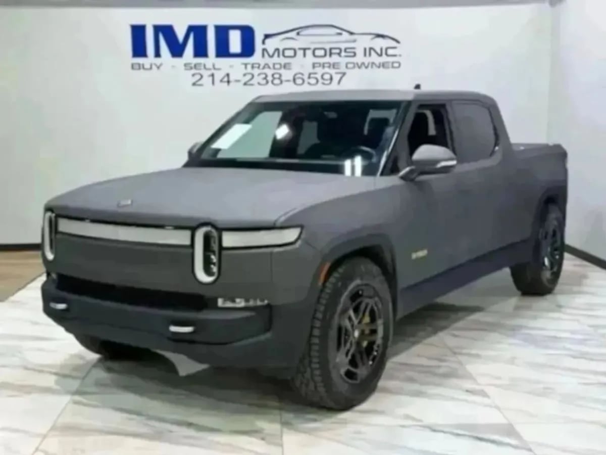 2022 Rivian R1T Launch Edition Crew Cab AWD