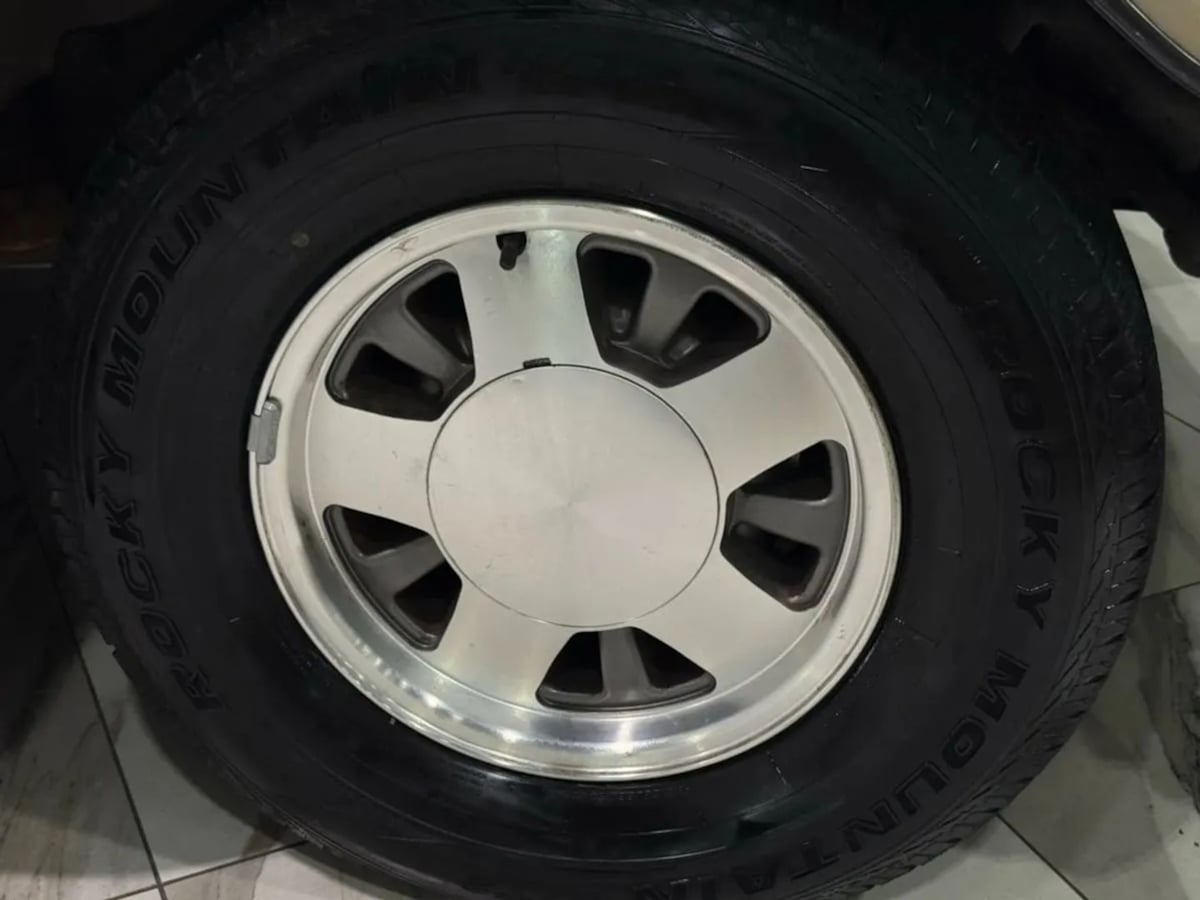 2002 Chevrolet Express Base - Photo 24