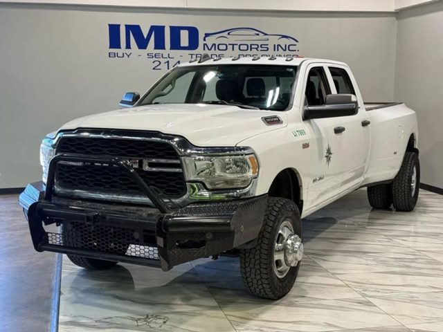Bright White Clearcoat 2020 RAM 3500 Tradesman Crew Cab LB DRW 4WD Pickup Truck Four-Wheel Drive Automatic