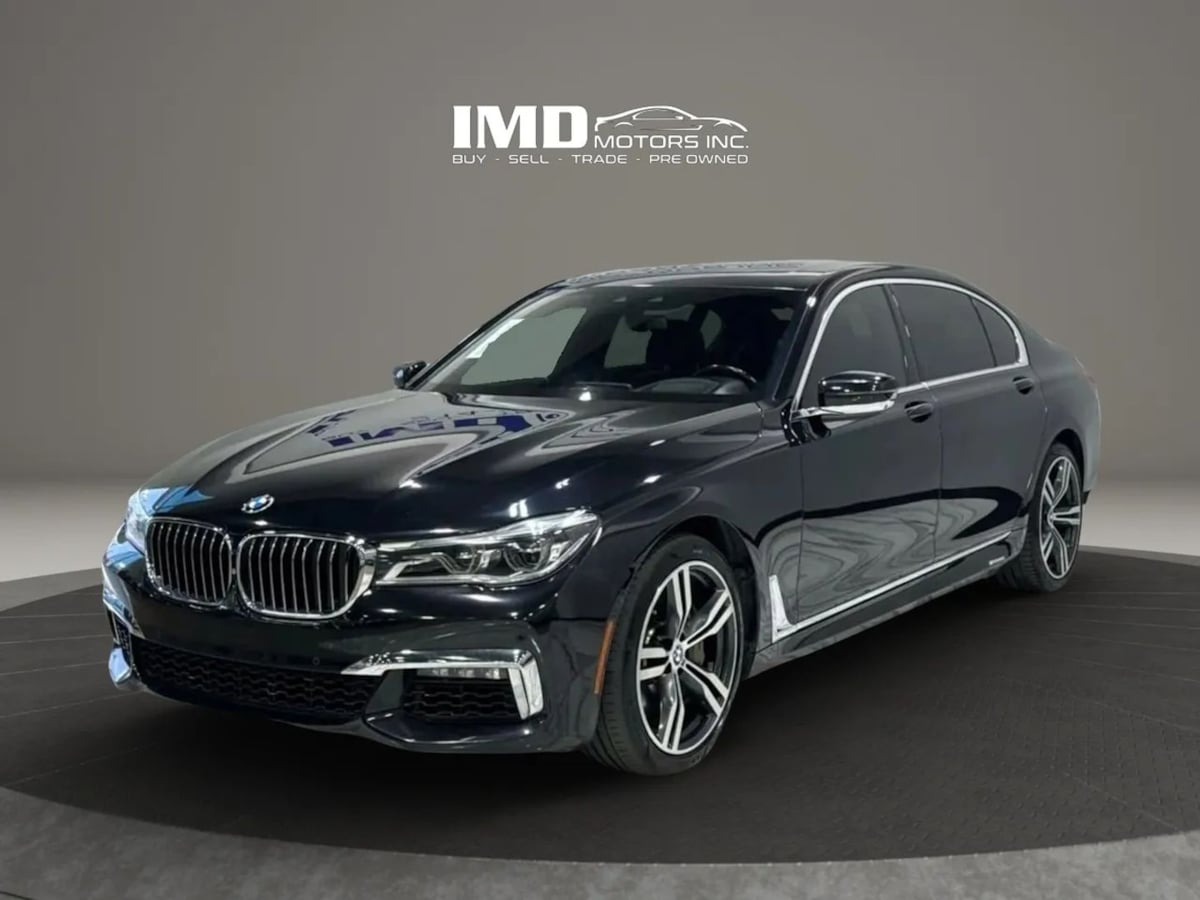 2017 BMW 7 Series 750i xDrive's photo