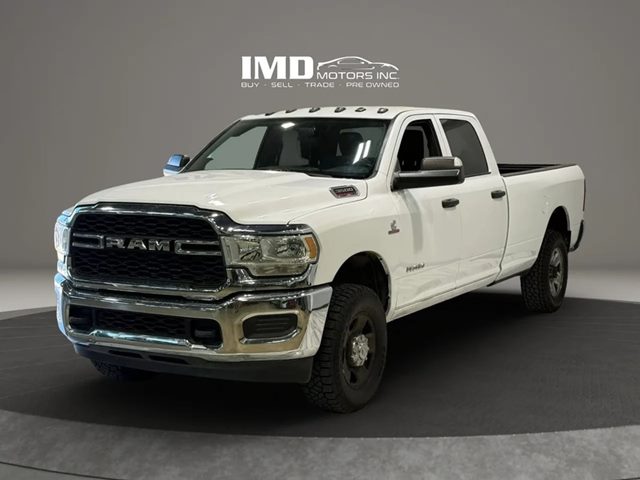 Bright White Clearcoat 2021 RAM 3500 Tradesman Crew Cab LB 4WD Pickup Truck Four-Wheel Drive Automatic