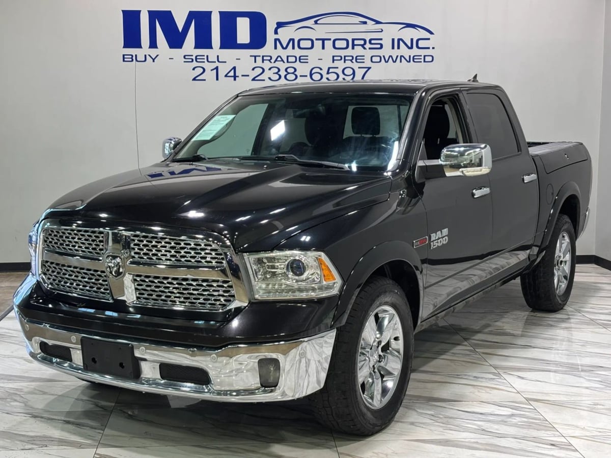 2017 RAM 1500 Laramie 4x4 Crew Cab 5'7's photo