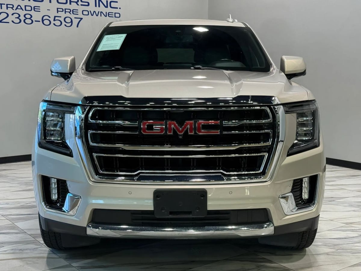 2021 GMC Yukon SLT - Photo 3