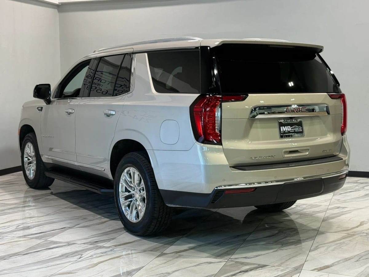 2021 GMC Yukon SLT - Photo 8