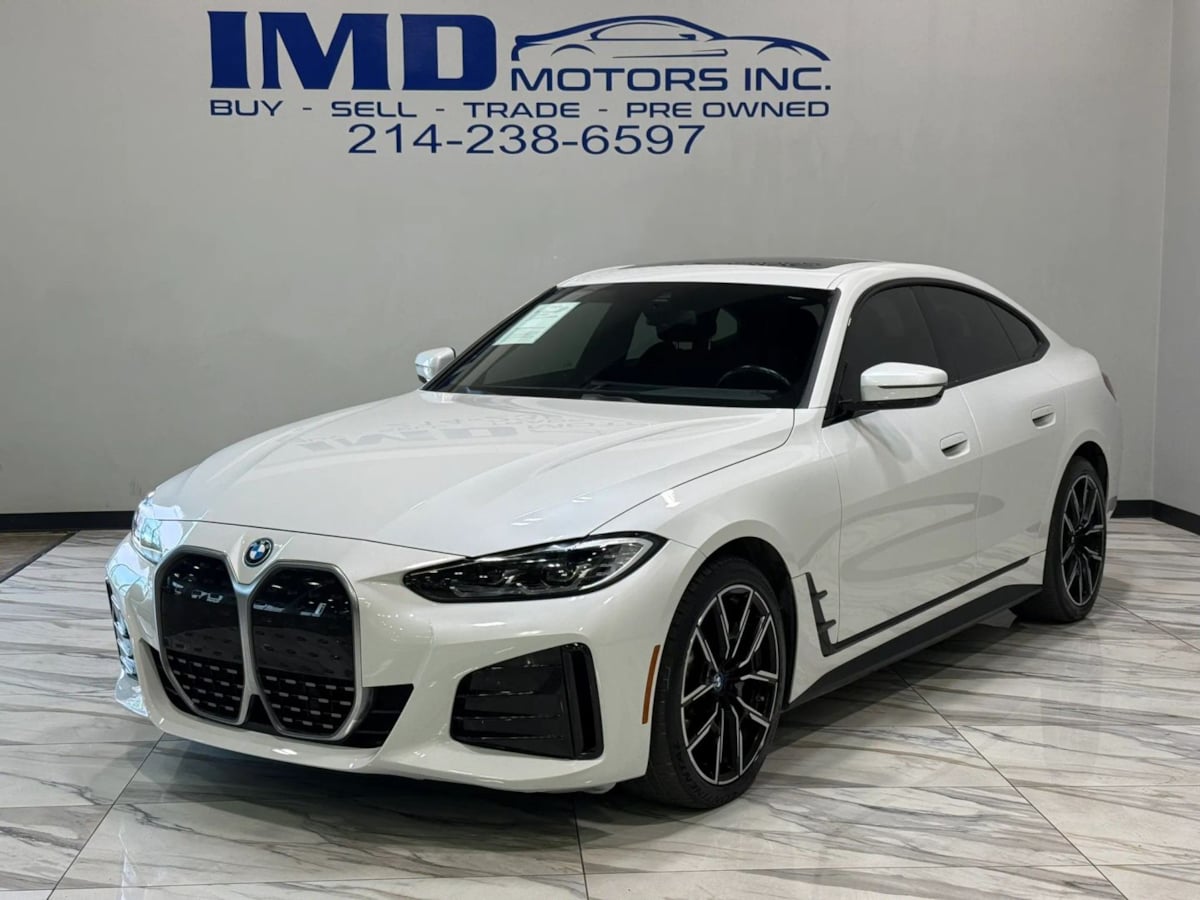 2023 BMW i4 eDrive40's photo
