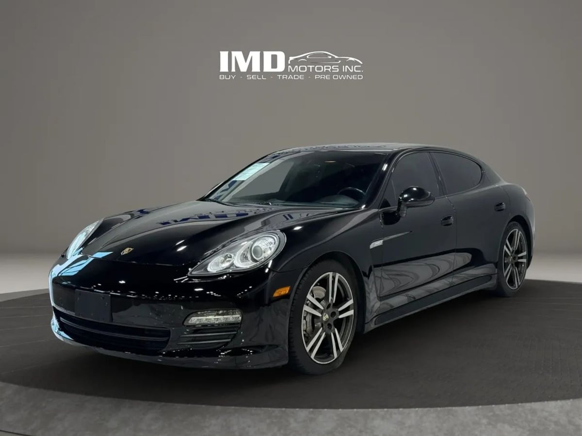 2012 Porsche Panamera S's photo