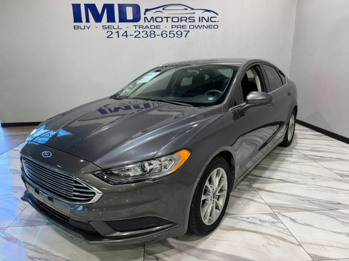 2017 Ford Fusion SE FWD's photo