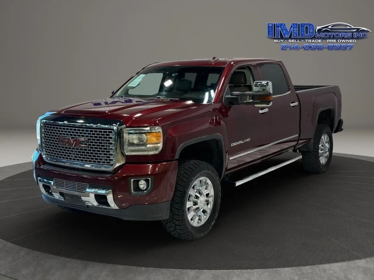 2016 GMC Sierra 4WD Crew Cab Standard Box Denali's photo