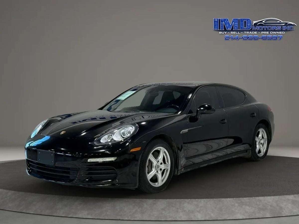 2014 Porsche Panamera 4's photo