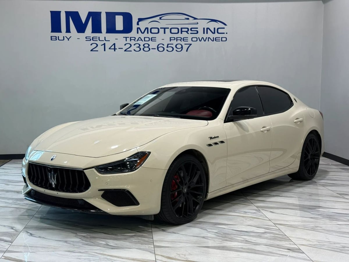 2022 Maserati Ghibli Modena's photo