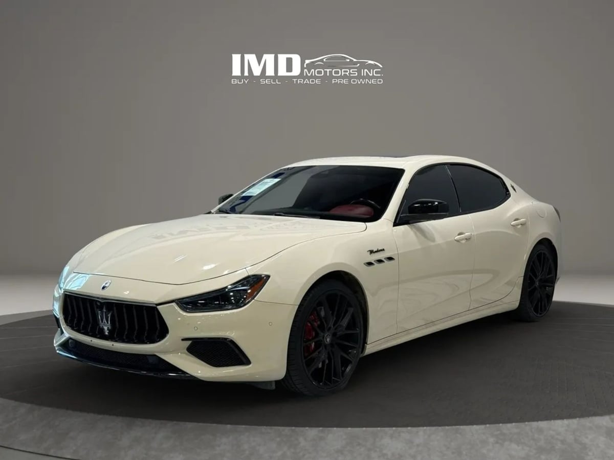 2022 Maserati Ghibli Modena's photo