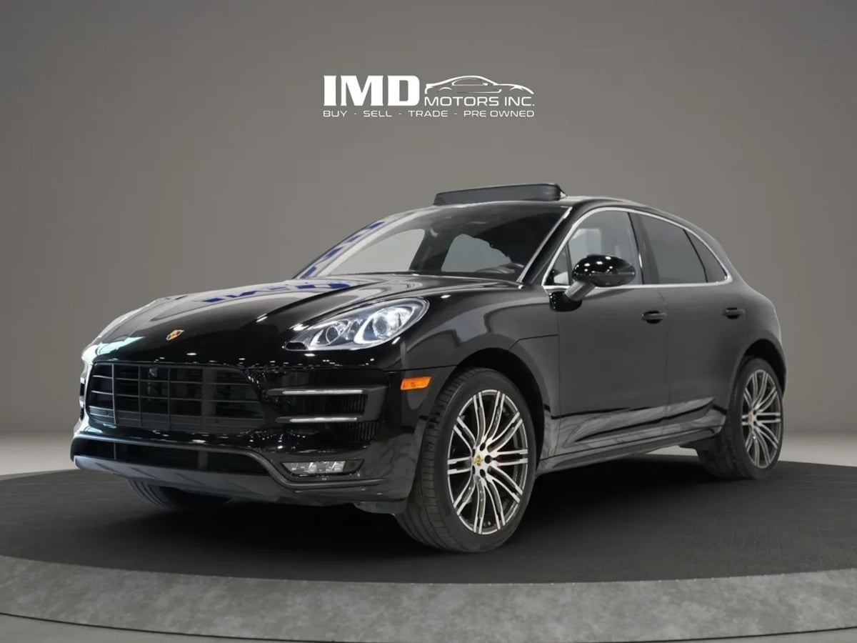 2018 Porsche Macan Turbo's photo