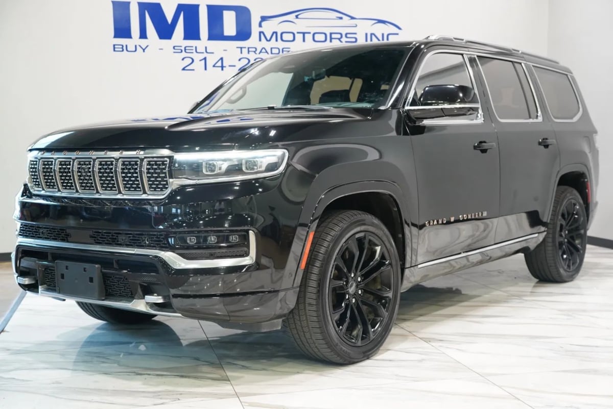 Diamond Black Crystal Pearlcoat 2022 Jeep Grand Wagoneer Series III 4WD SUV / Crossover Four-Wheel Drive Automatic
