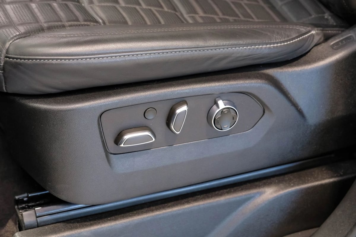 Photo 44 of this Cadillac Escalade