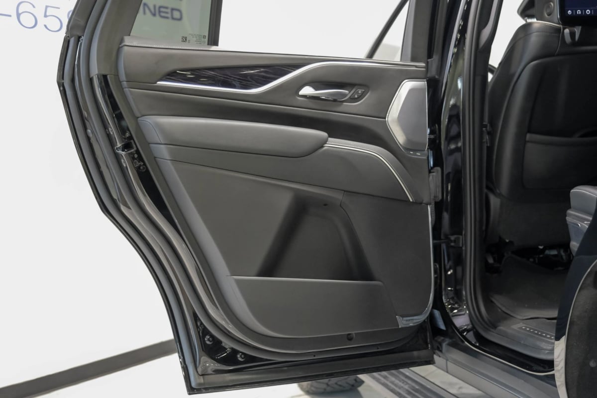 Photo 64 of this Cadillac Escalade