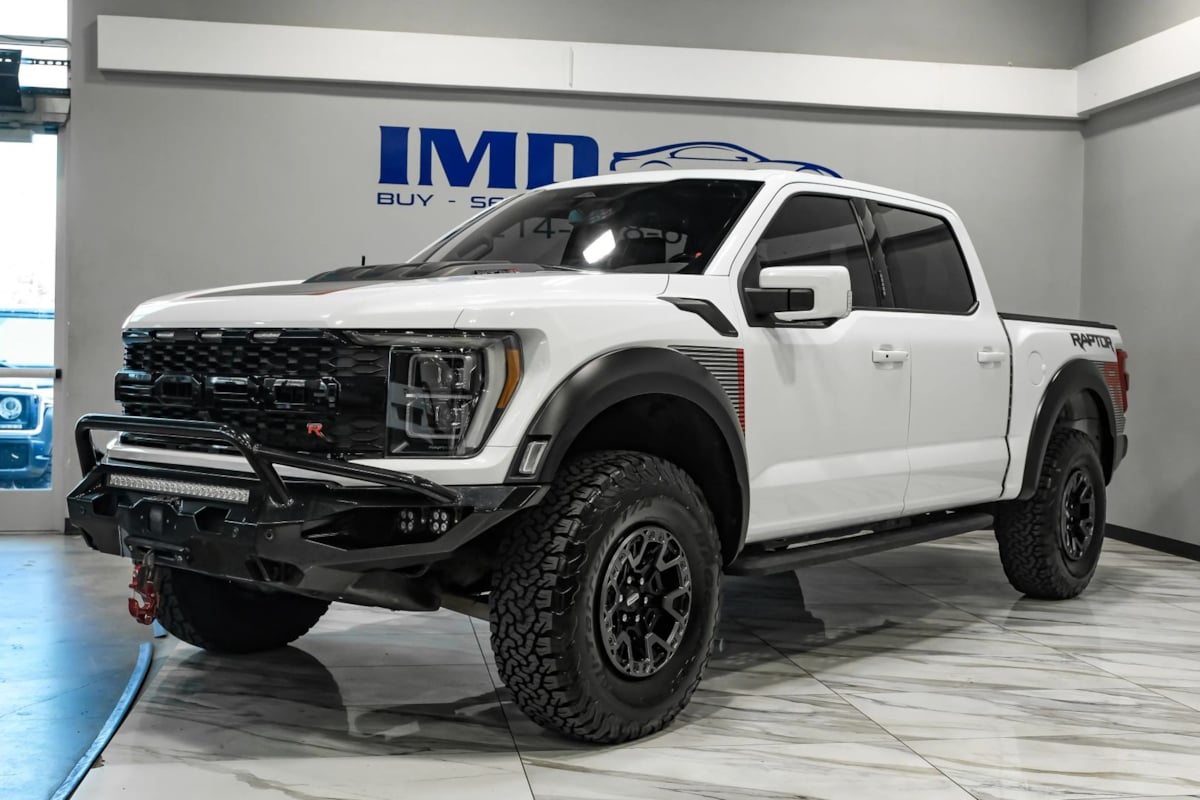 2023 Ford F-150 Raptor - Photo 2
