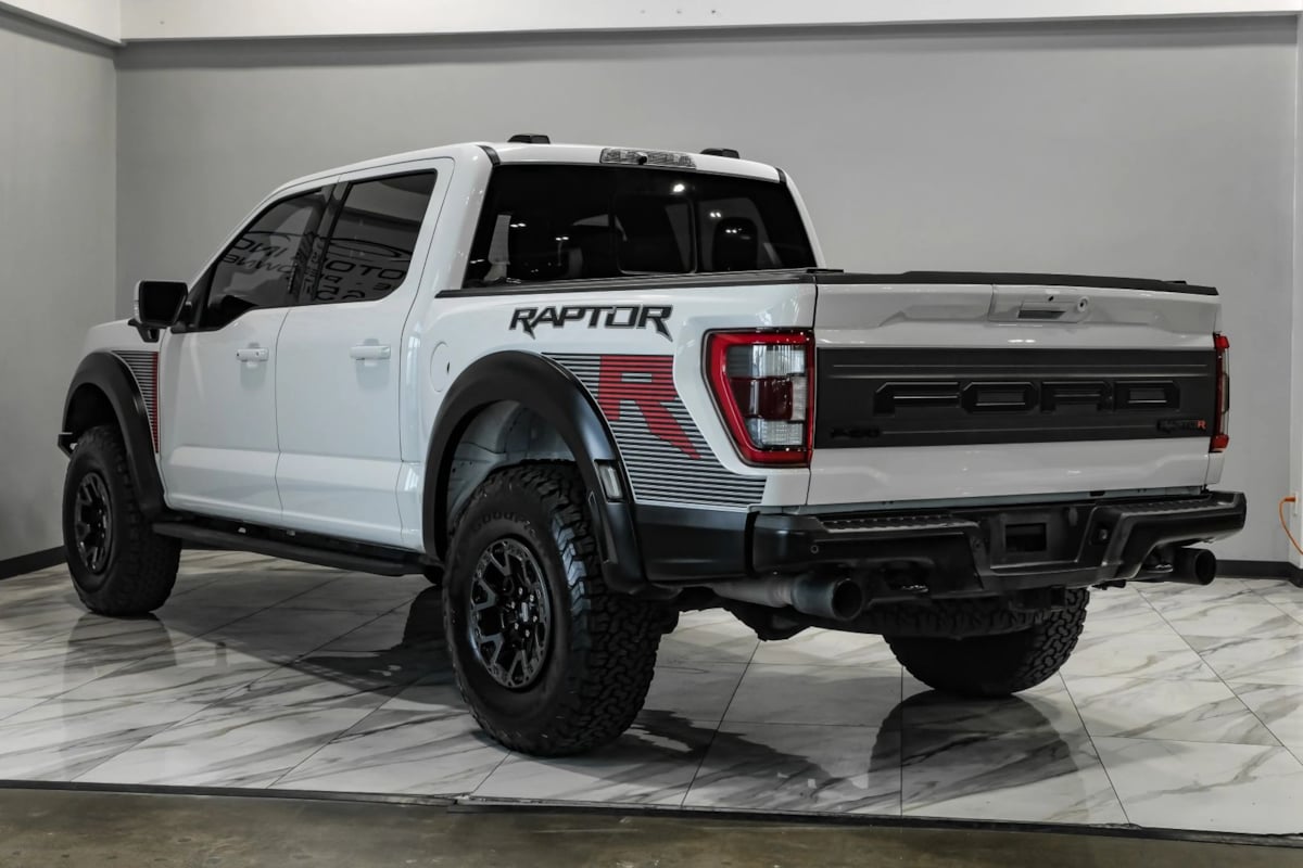 2023 Ford F-150 Raptor - Photo 13