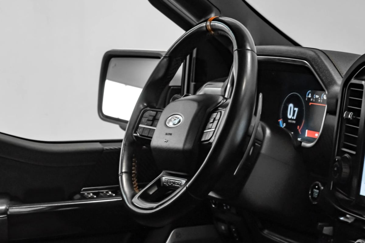 2023 Ford F-150 Raptor - Photo 18