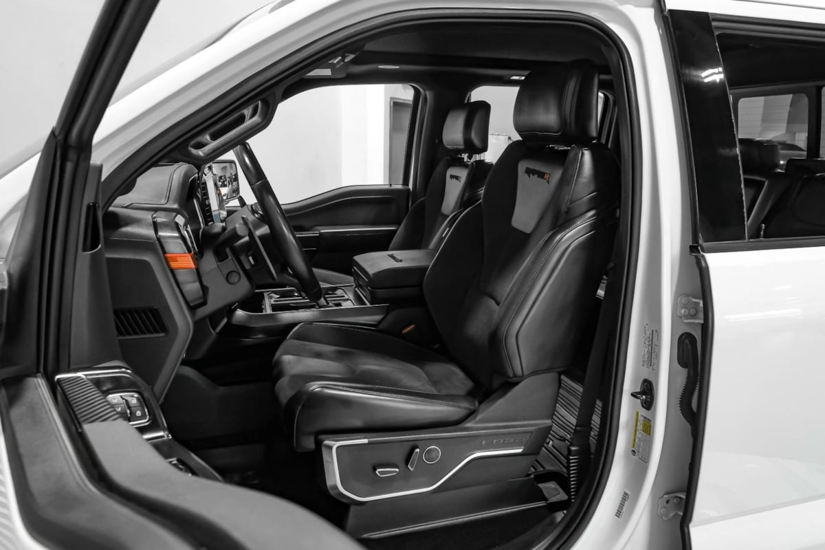 2023 Ford F-150 Raptor - Photo 30