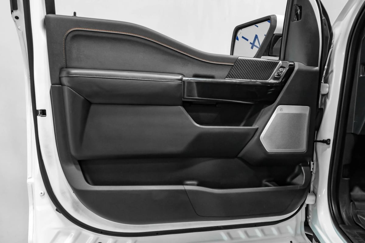 2023 Ford F-150 Raptor - Photo 39