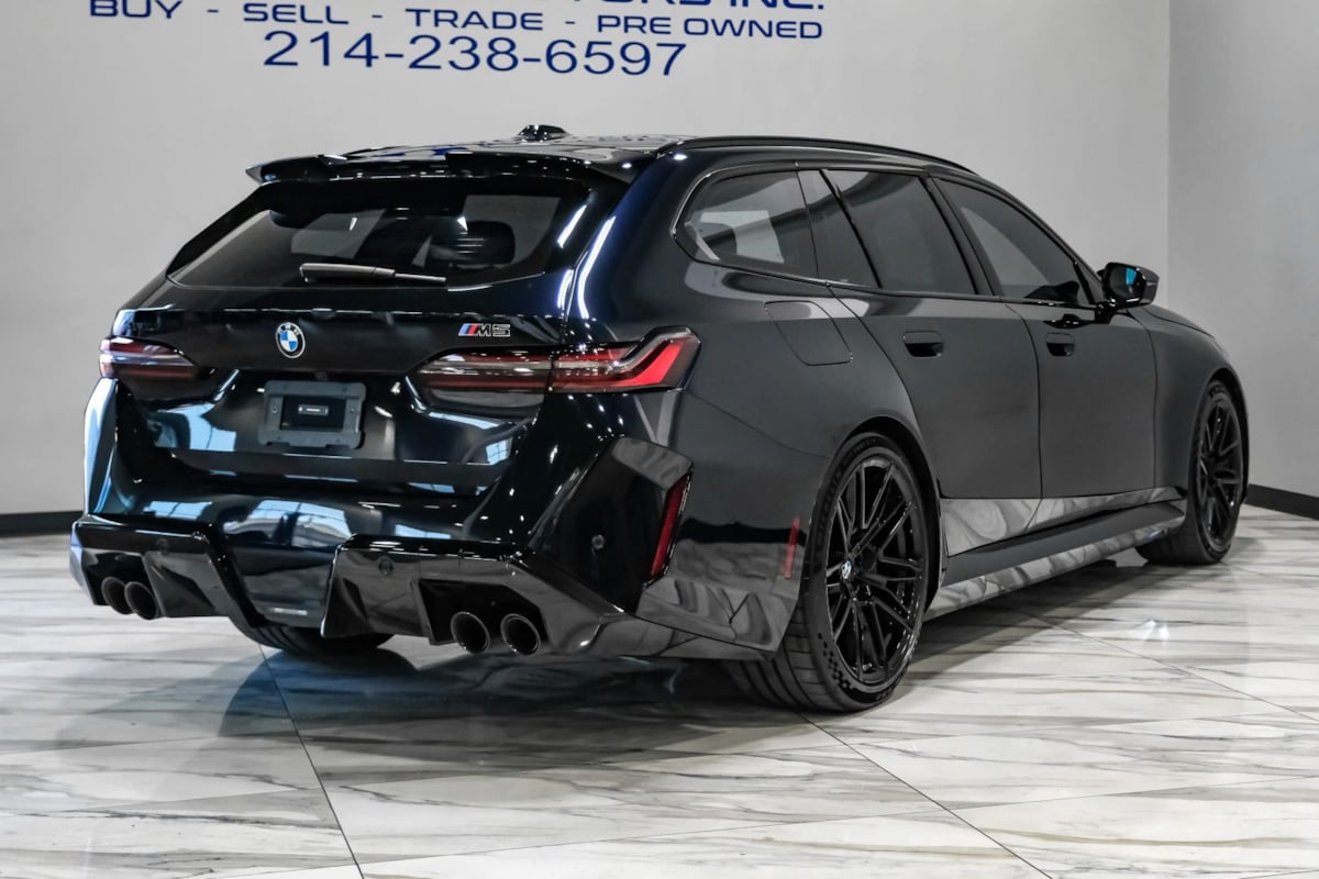 2025 BMW M5 M5 Touring - Photo 11