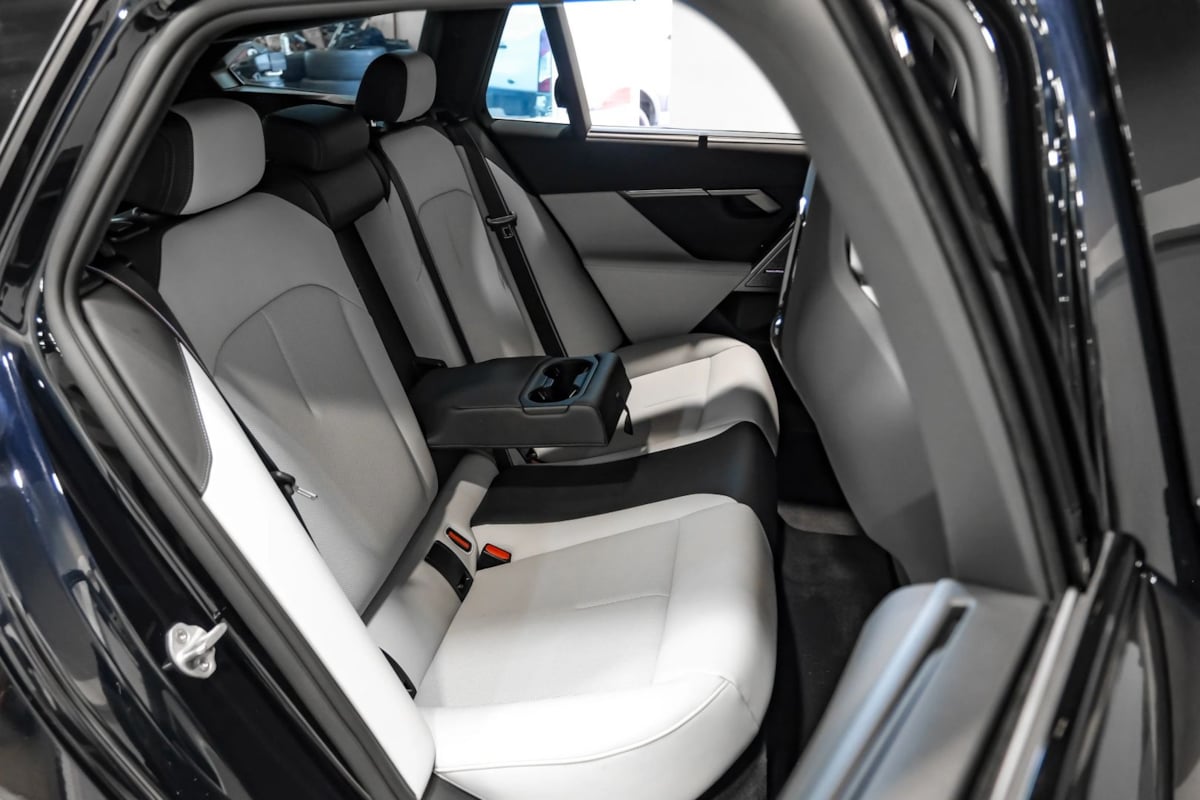 2025 BMW M5 M5 Touring - Photo 37