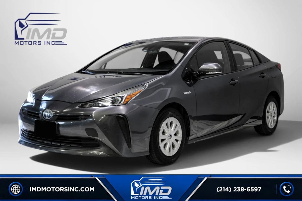 2020 Toyota Prius LE