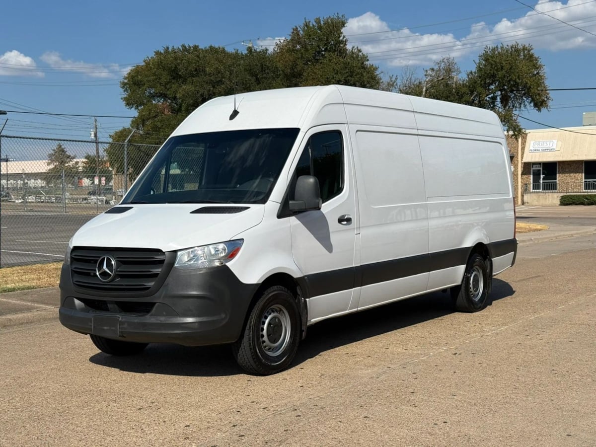2023 Mercedes-Benz Sprinter Cargo Van 2500 High Roof I4 Gas 170" RWD