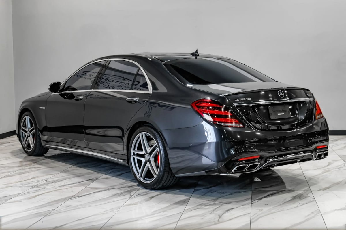 Mercedes-Benz S 63 photo 14
