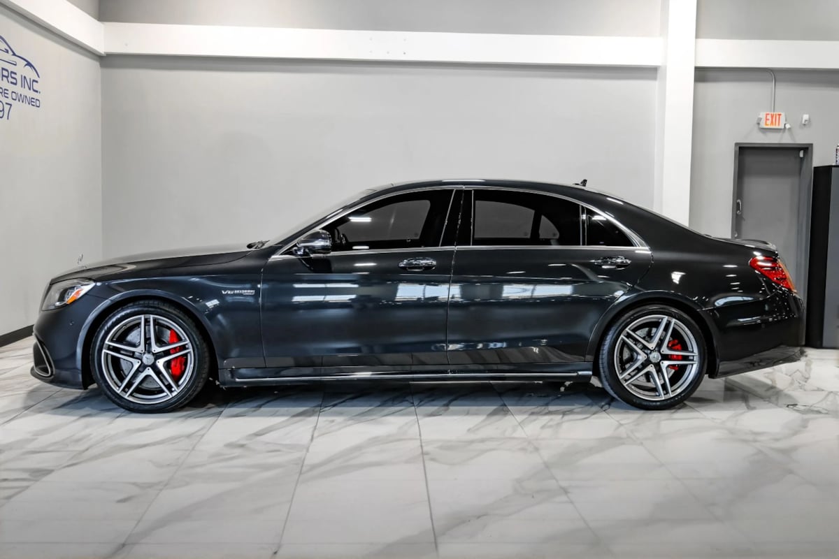Mercedes-Benz S 63 photo 15