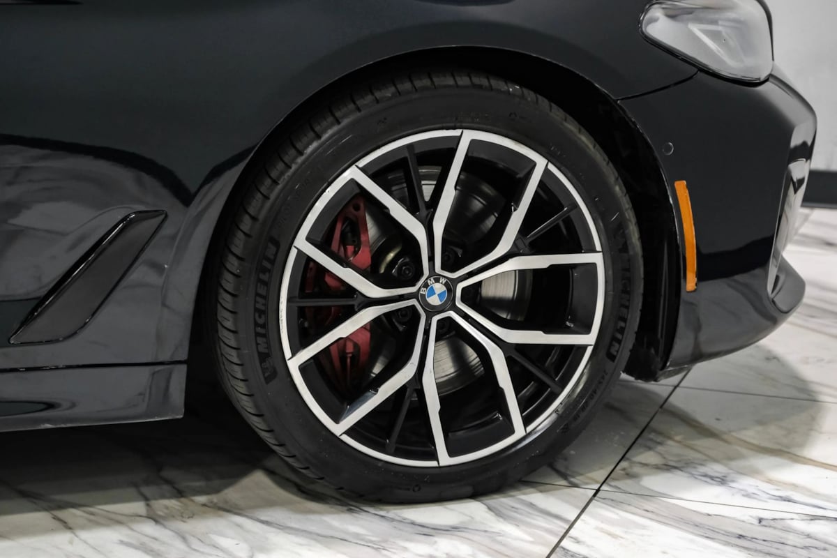 BMW 5 Series photo 53