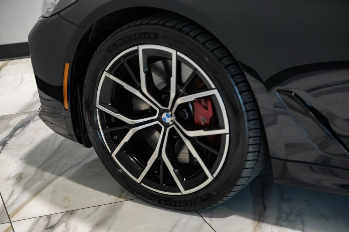 BMW 5 Series photo 54