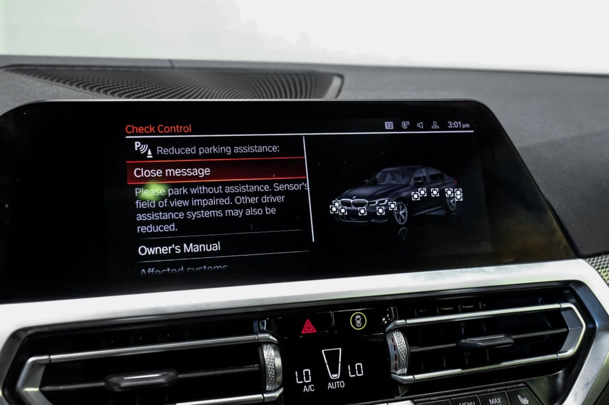 Photo 39 of this BMW 3 Series