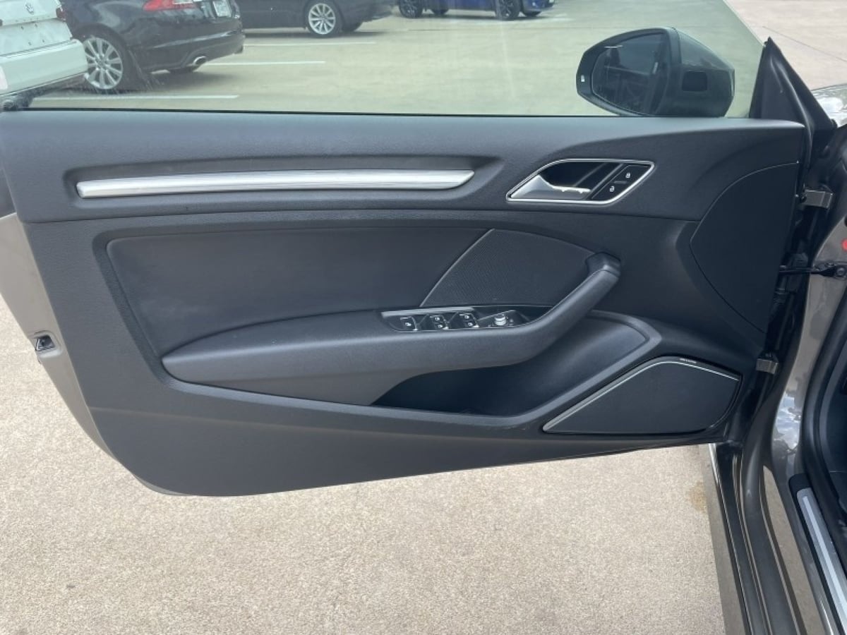 2016 Audi A3 1.8T Premium Plus photo 9