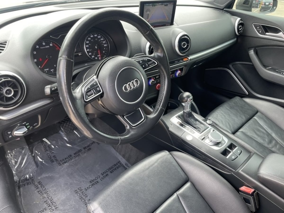 2016 Audi A3 1.8T Premium Plus photo 11