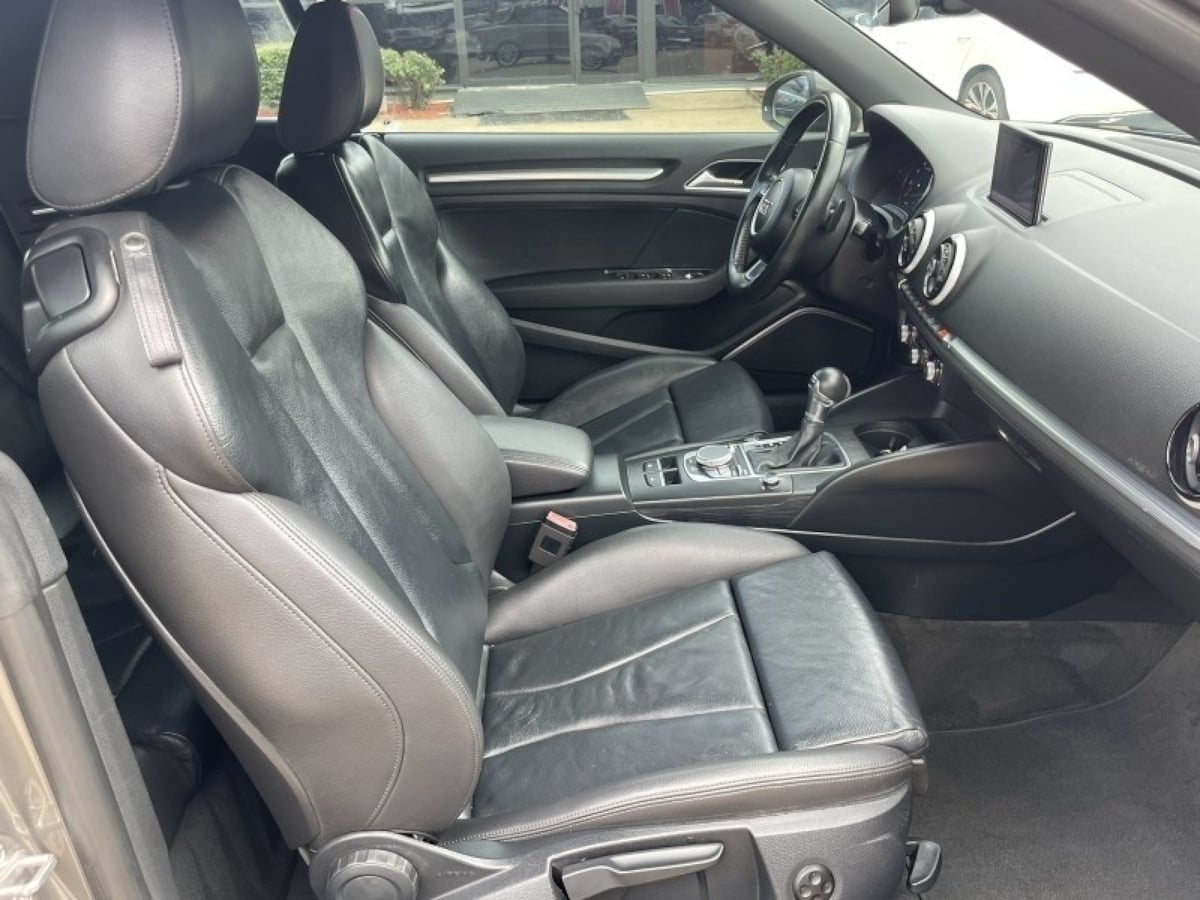 2016 Audi A3 1.8T Premium Plus photo 16