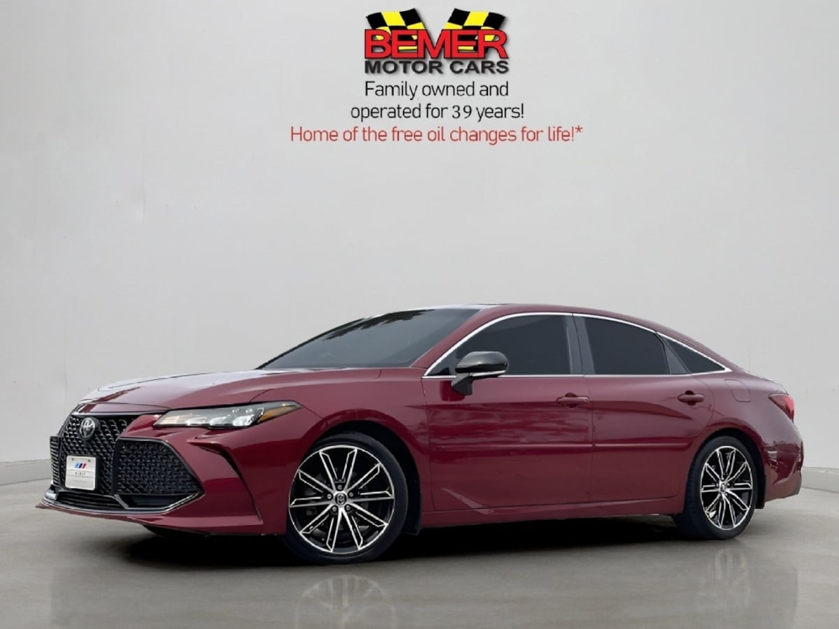 2020 Toyota Avalon XSE