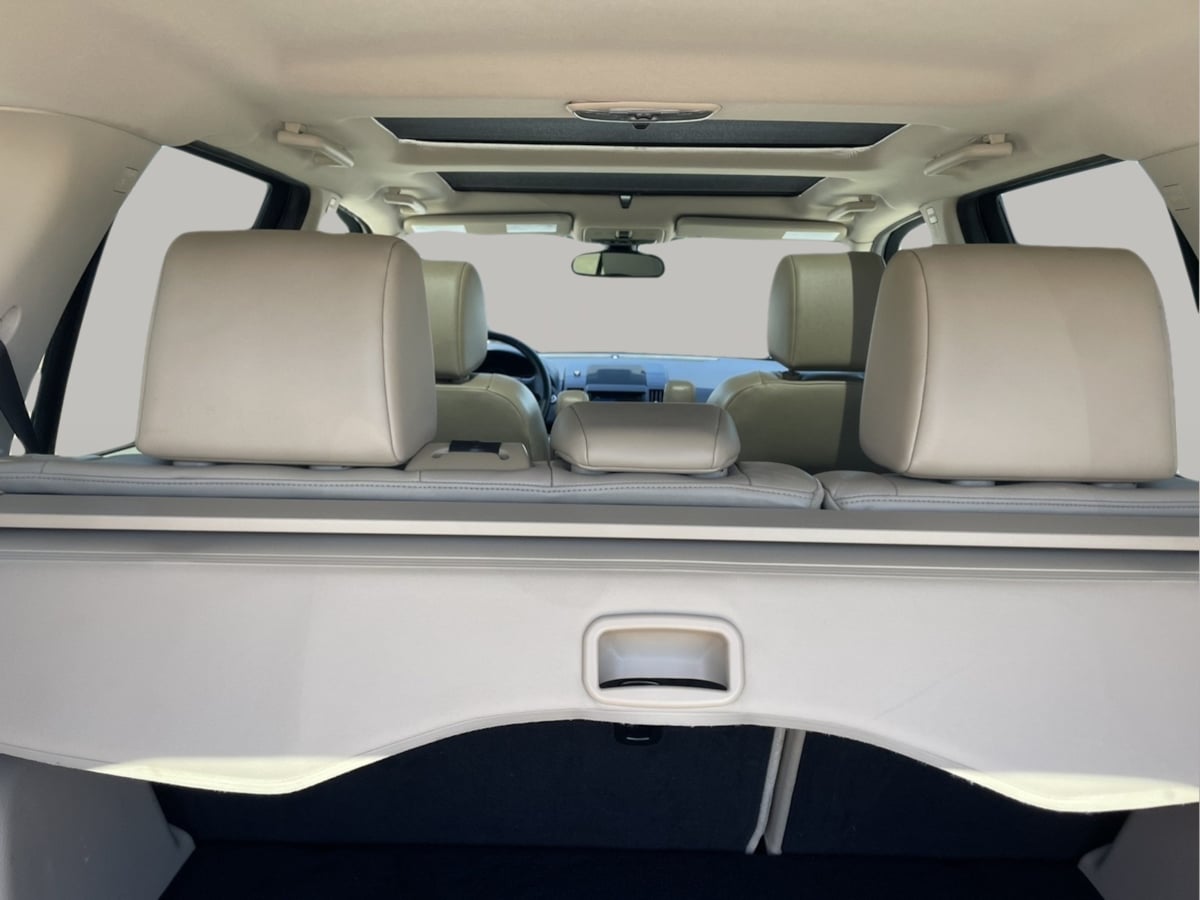2012 Land Rover LR2 HSE photo 24