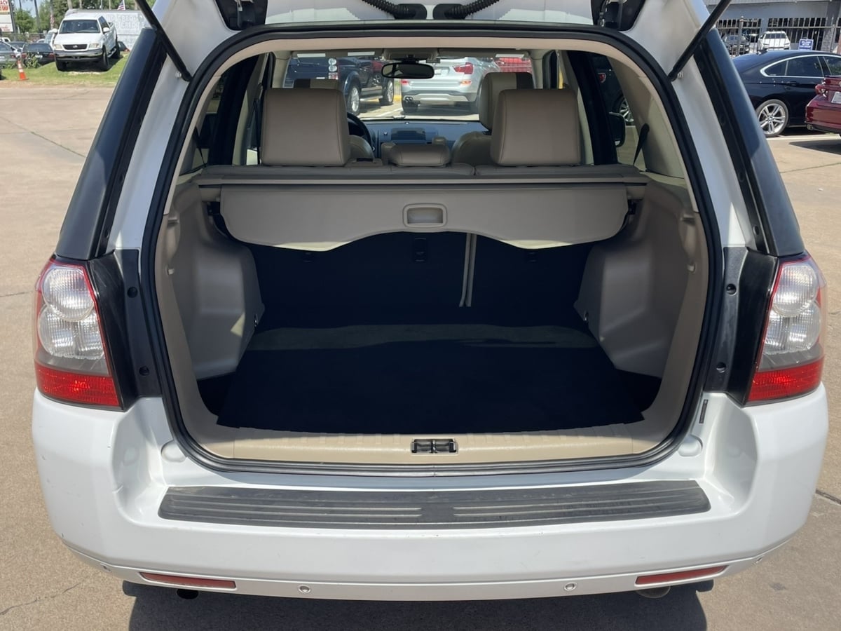 2012 Land Rover LR2 HSE photo 28