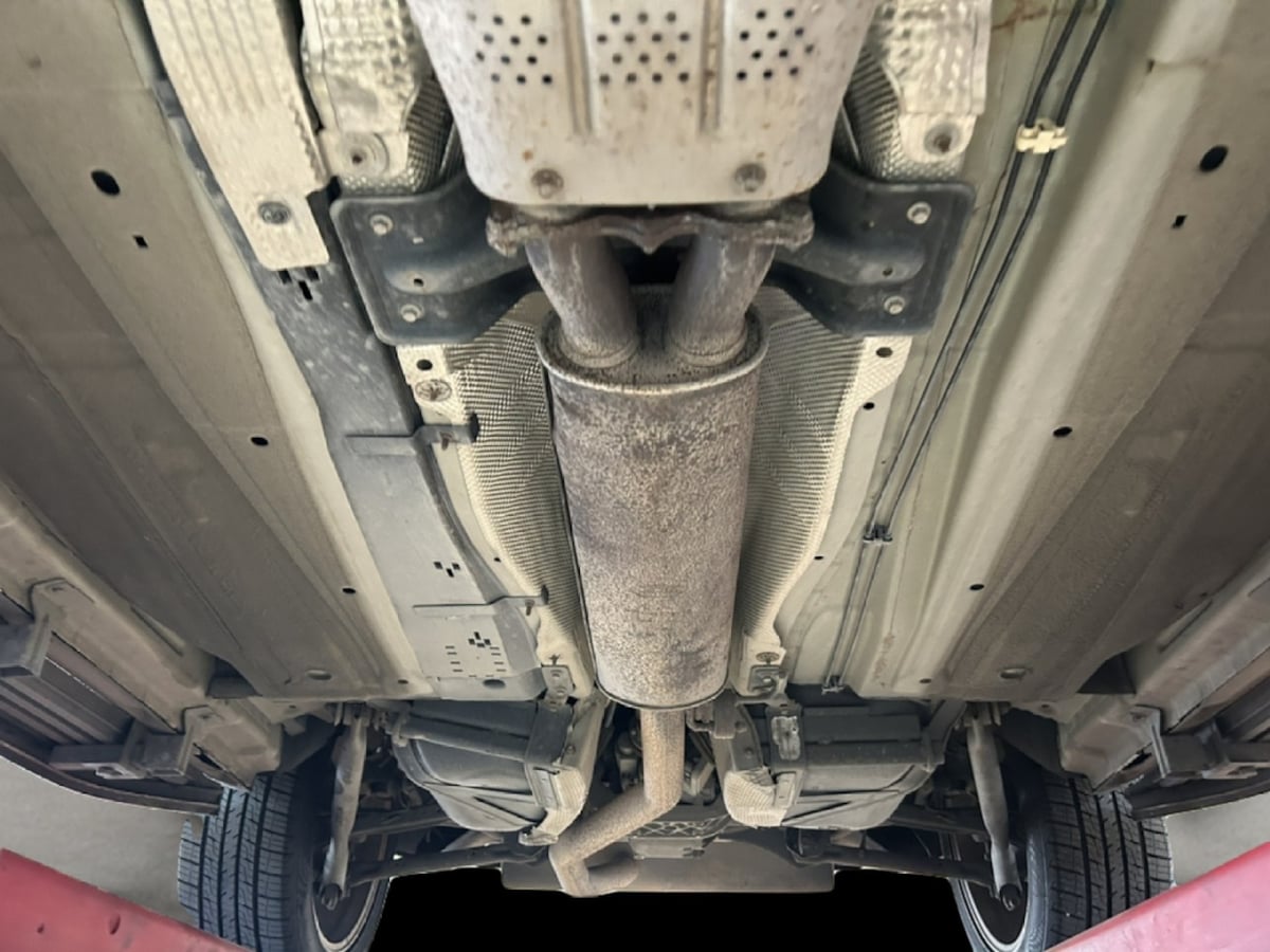 2012 Land Rover LR2 HSE photo 32