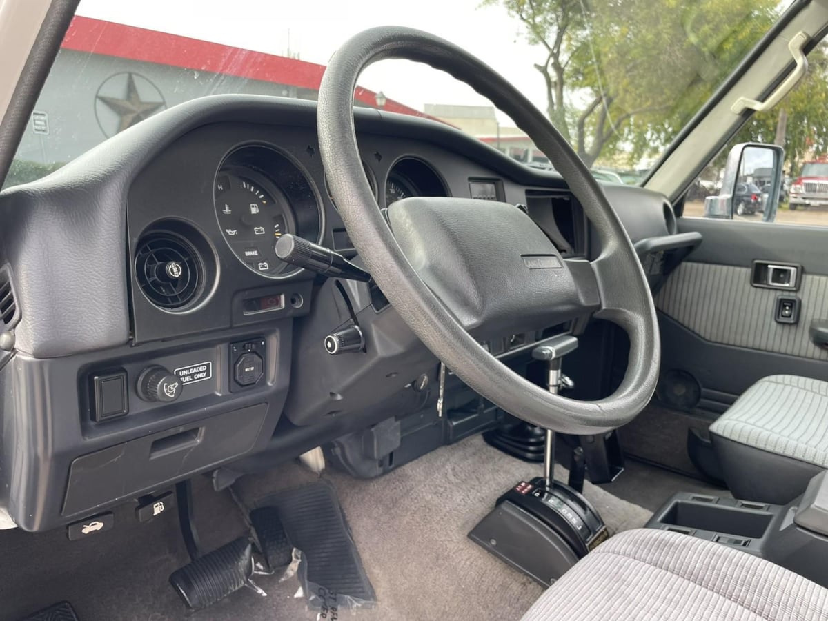 1988 Toyota Land Cruiser - Photo 12