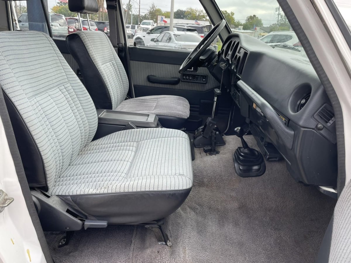 1988 Toyota Land Cruiser - Photo 25