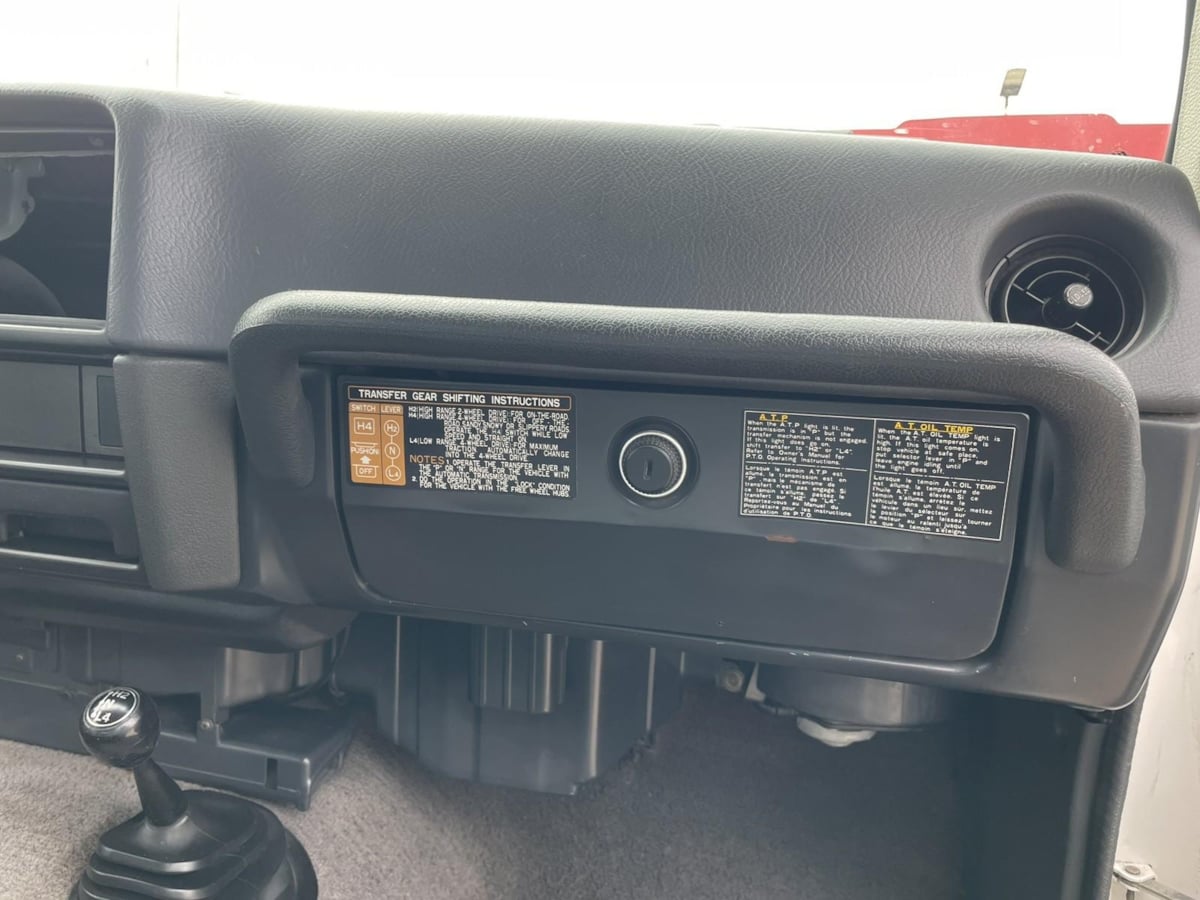 1988 Toyota Land Cruiser - Photo 28