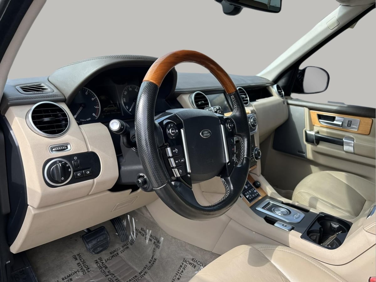 2015 Land Rover LR4 HSE LUX - Photo 11