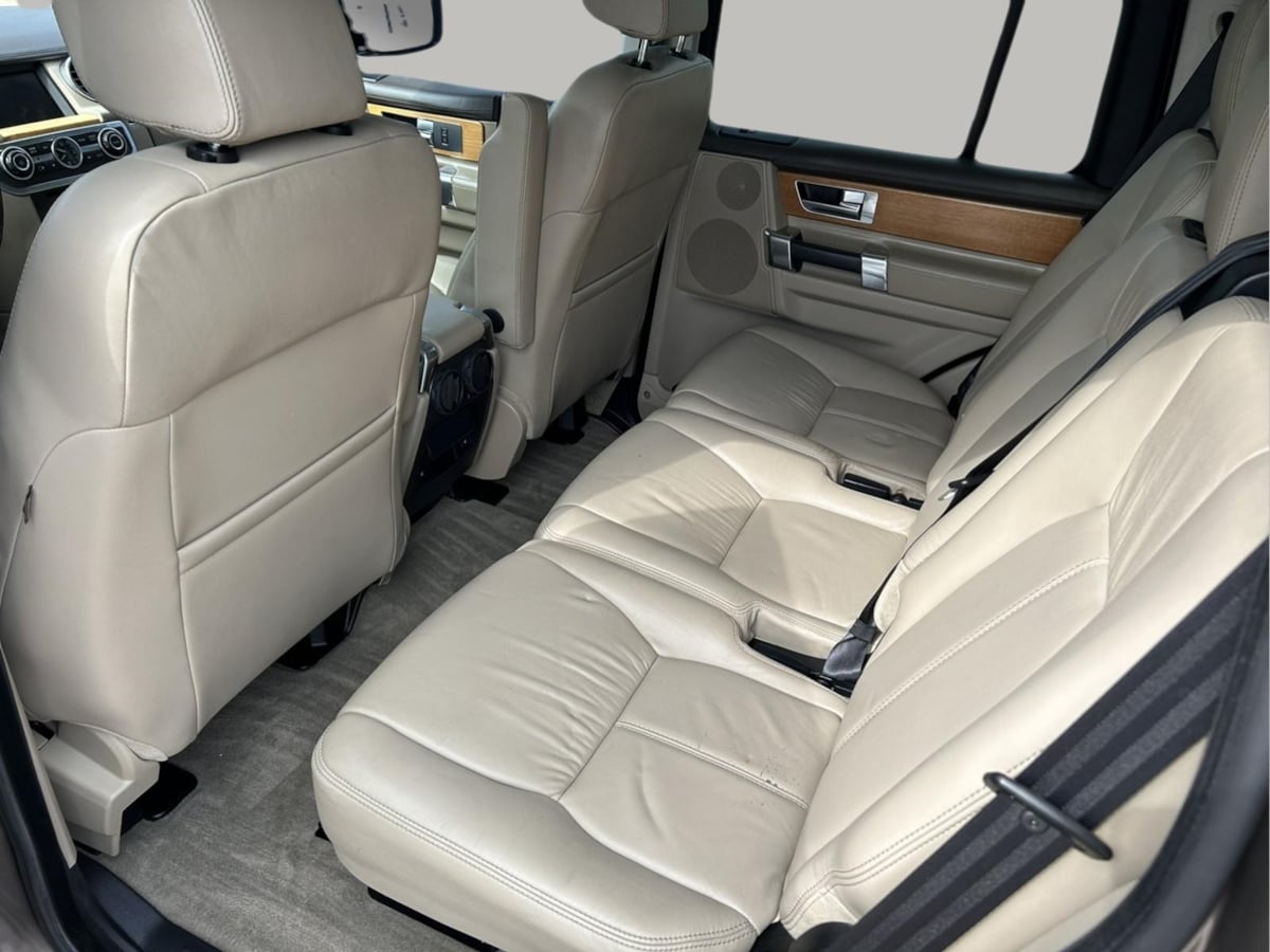 2015 Land Rover LR4 HSE LUX - Photo 12