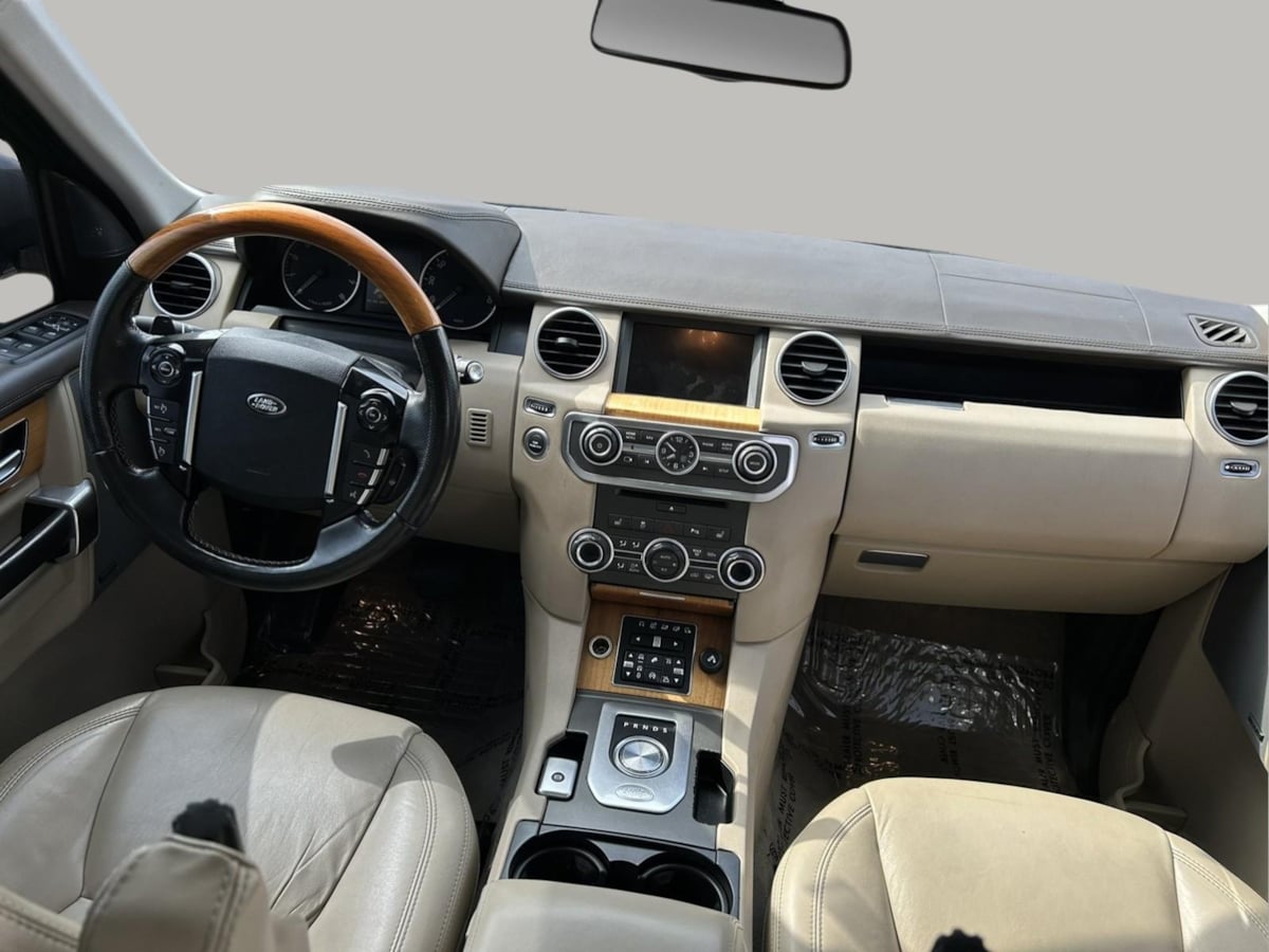 2015 Land Rover LR4 HSE LUX - Photo 17